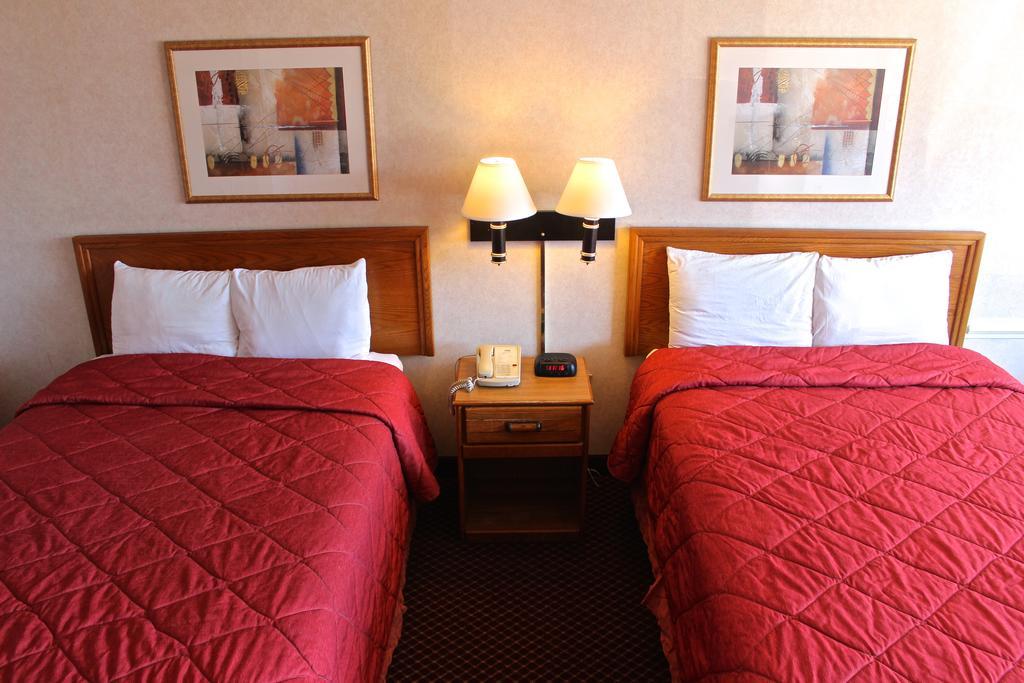 Regency Inn Richmond Dumbarton 외부 사진